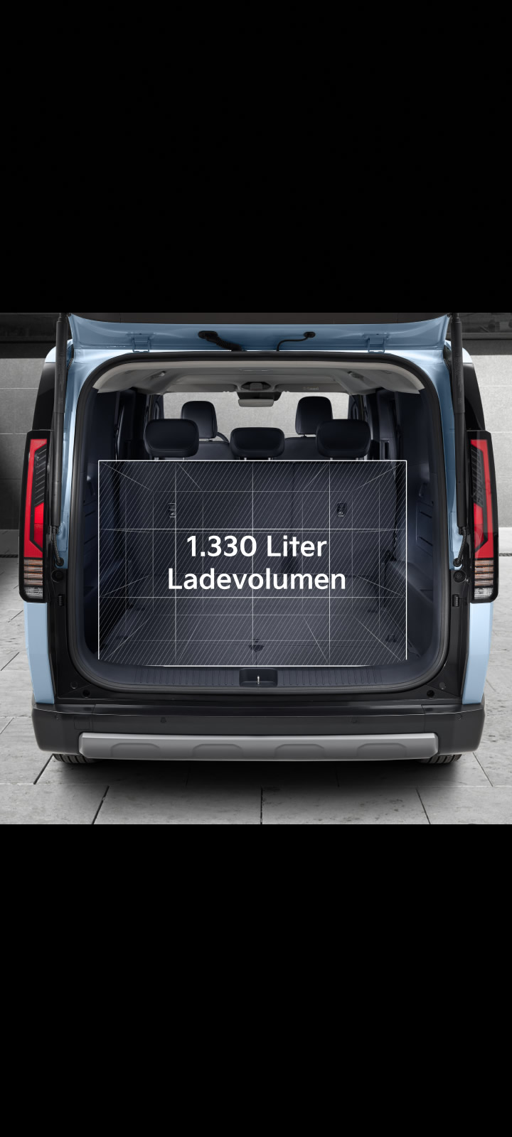 Innenansicht des Kofferraums des Kia PV5 Passenger mit 1.330 Litern Ladevolumen.